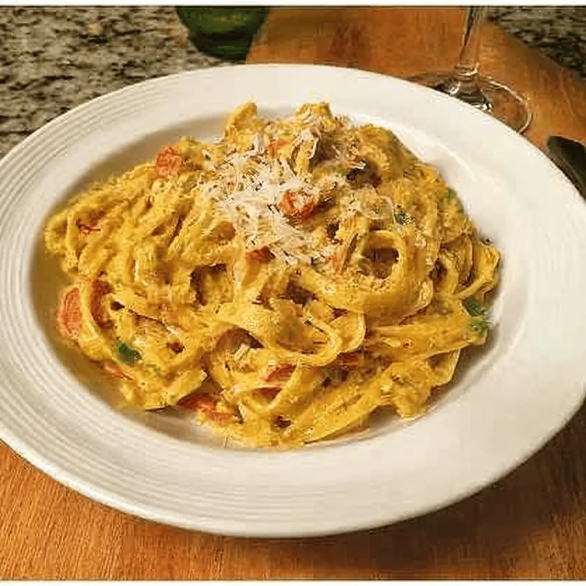 Crawfish Fettuccine: Indulgent Comfort in Every Bite